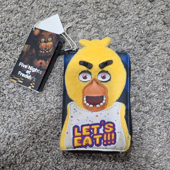 Universal Studios Halloween Horror Five Nights At Freddys Chica Loungefly Wallet - Picture 2 of 5